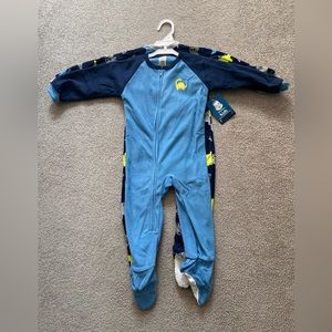 NWT Boys footie Pajamas, fleece, size 2T